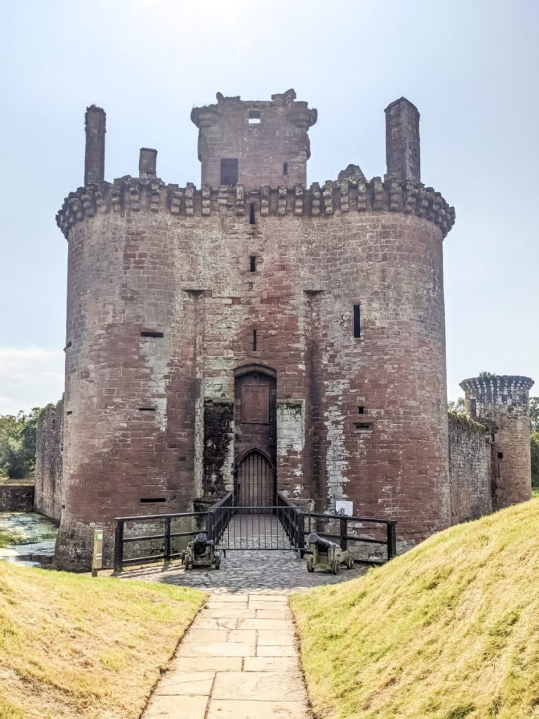 Caerlaverock castle